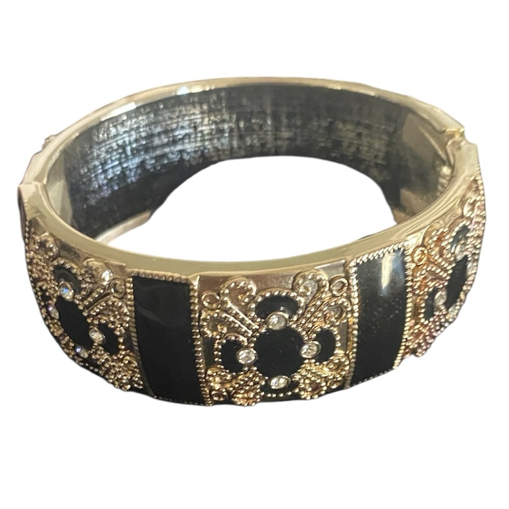 Elegant Black and Gold Bracelet with Rhinestones